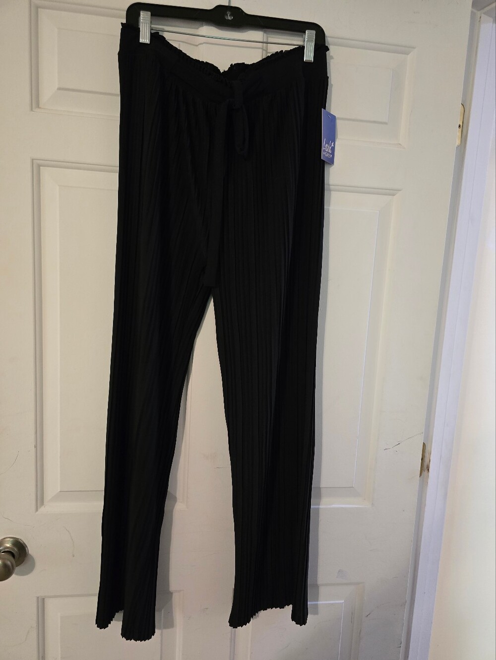 Lark And Gray Navy Pleated Wide Leg Pants